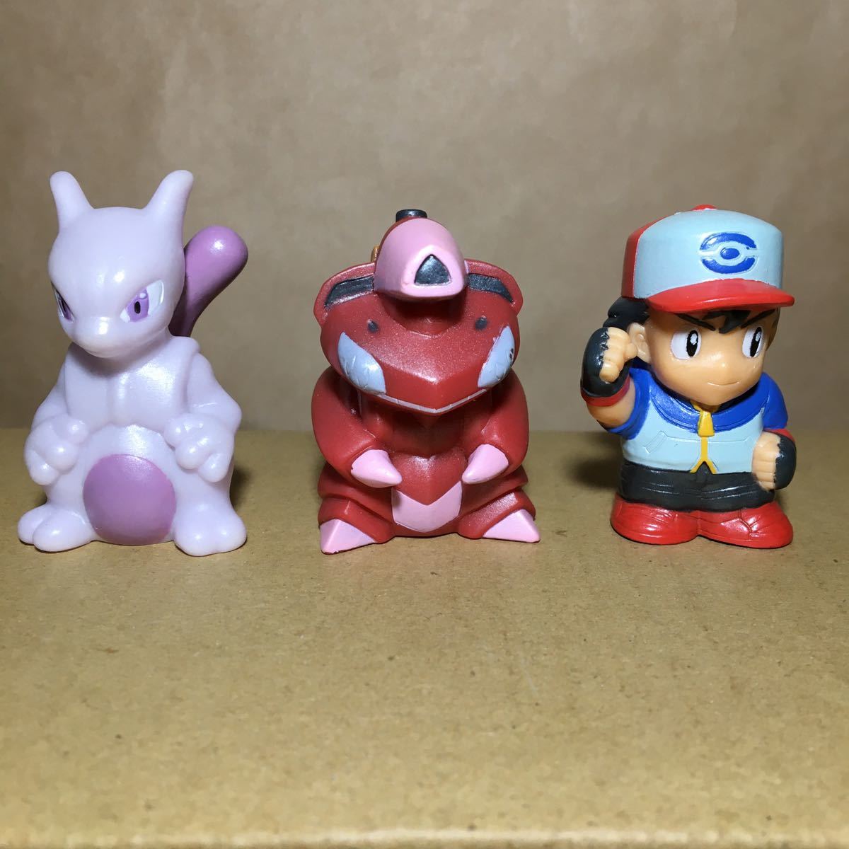 3体セット ポケモン 指人形 ポケモンキッズ フィギュア ムービースペシャル メタリック ミュウツー ゲノセクト サトシの画像1