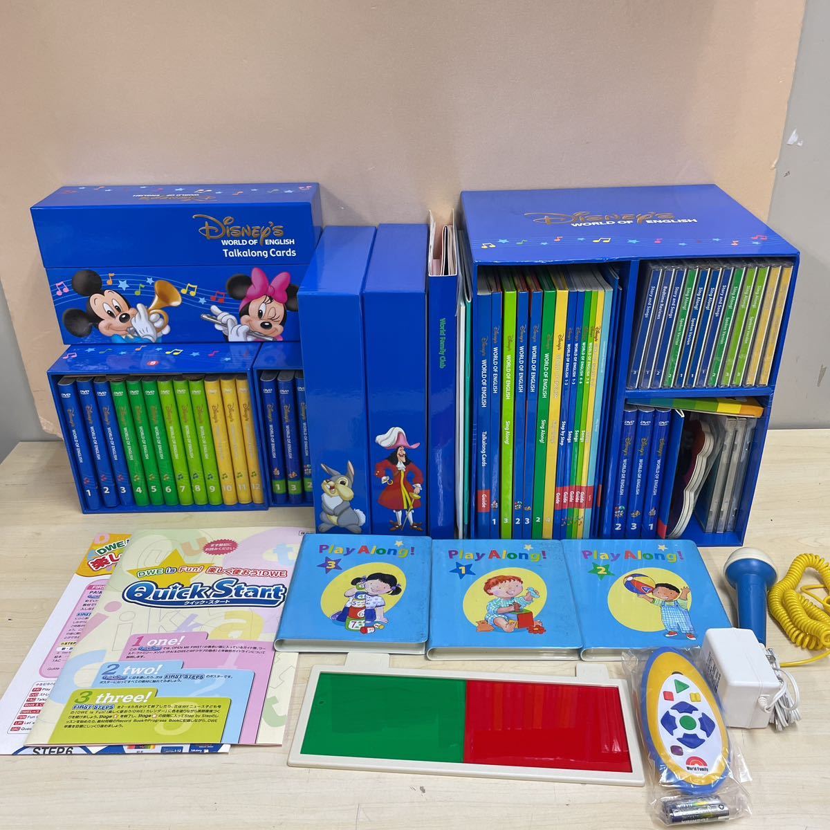 ☆セール30%OFF☆ ほぼ未使用 新子役 DWE ディズニー ワールドオフ