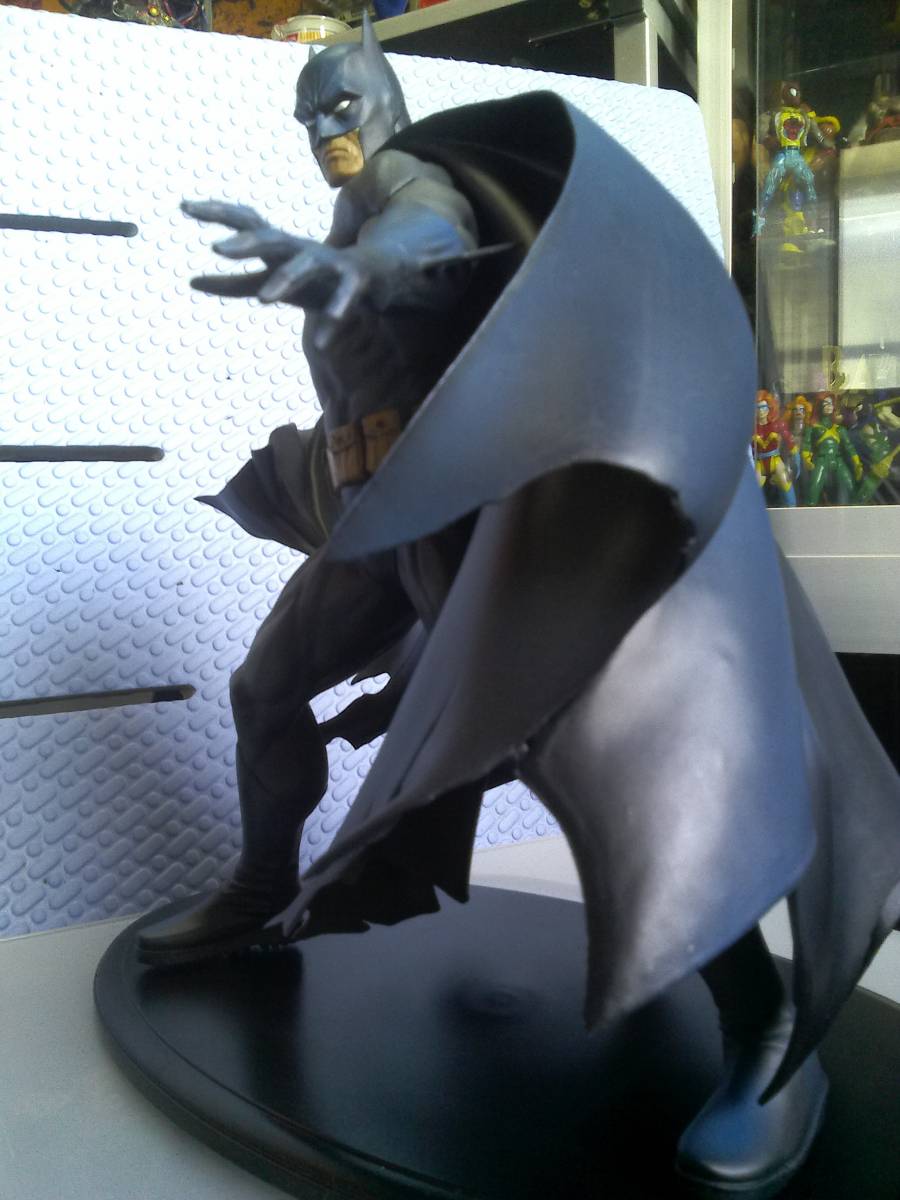 KOTOBUKIYA 1/6スケール BATMAN 初期モデル ブルー フィギュア KOTOBUKIYA 1/6スケール BATMAN 初期モデル ブルー フィギュア
