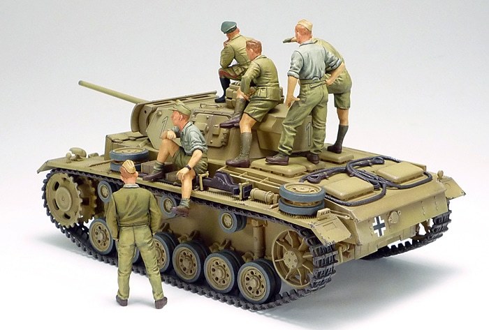 1/35 ドイツIII号戦車L型 ロンメル野戦指揮セット （人形6体付き） [中古品]_画像3