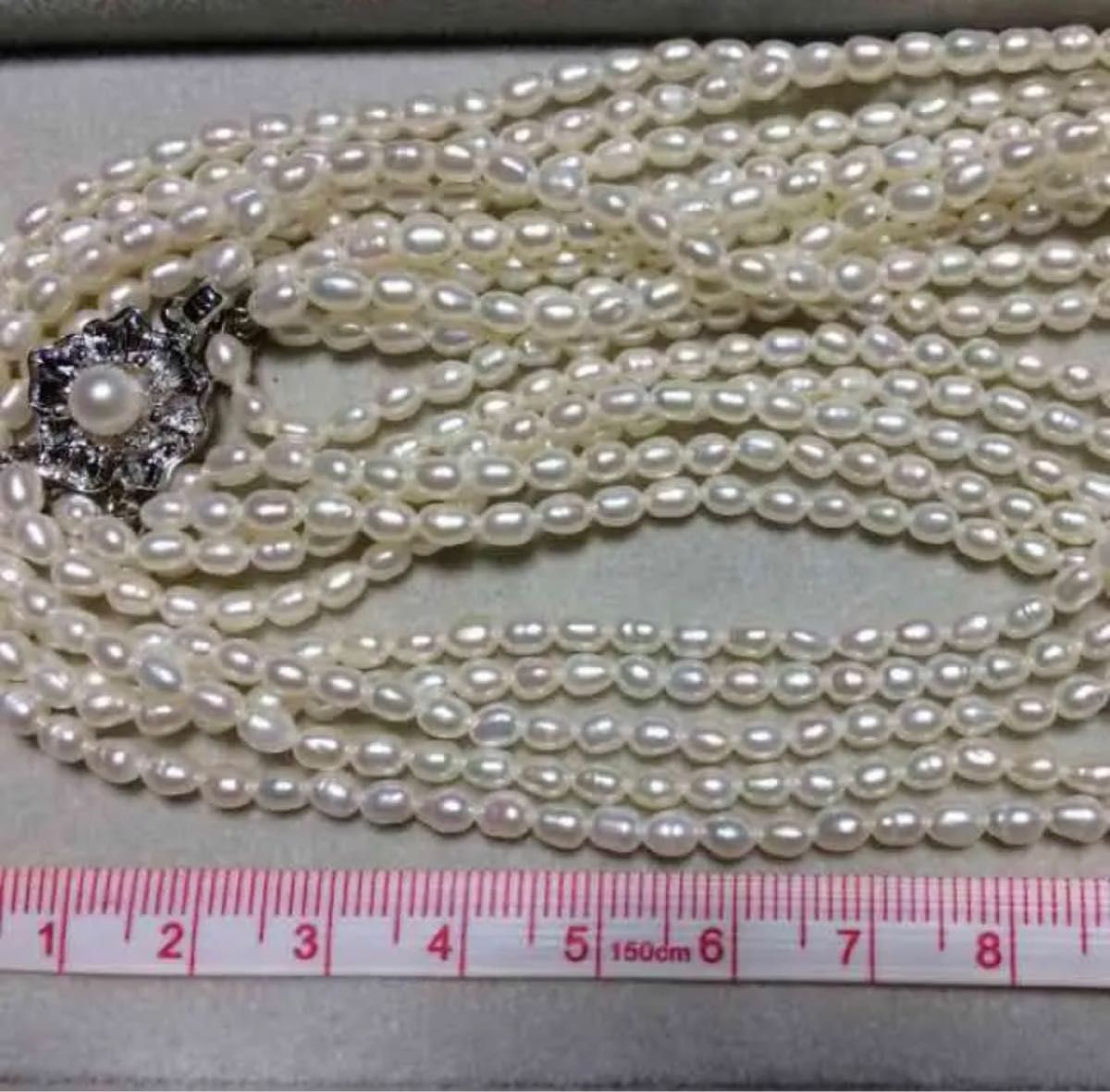 上質淡水真珠 ライスパールの5連ロングネックレス