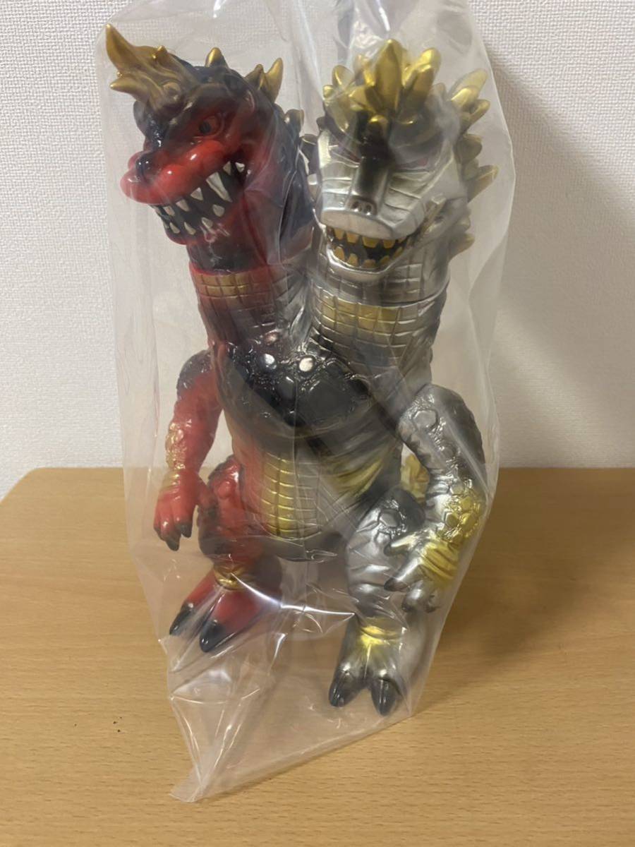 搬入設置サービス付 MAXTOY 双頭怪獣デュアロス クリア zollmen bemon