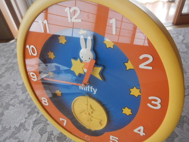  Miffy настенные часы [ из .. часы ] приспособление мелодия - имеется диаметр 37cm заяц Cara двоякое применение miffy коллекция часы 