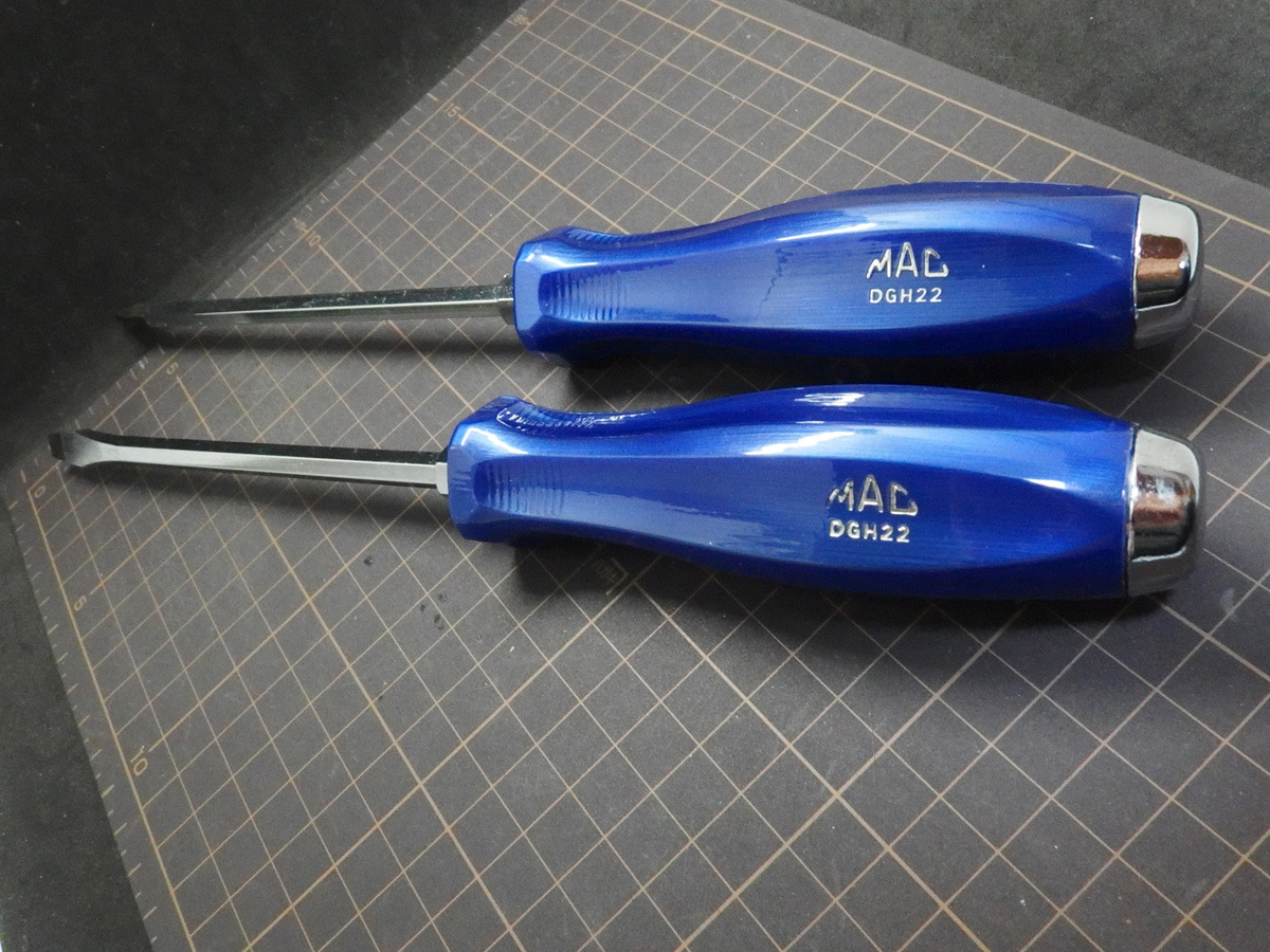 ☆MAC TOOLS マックツールズ 限定 貫通ドライバー DGH22 +- 2本