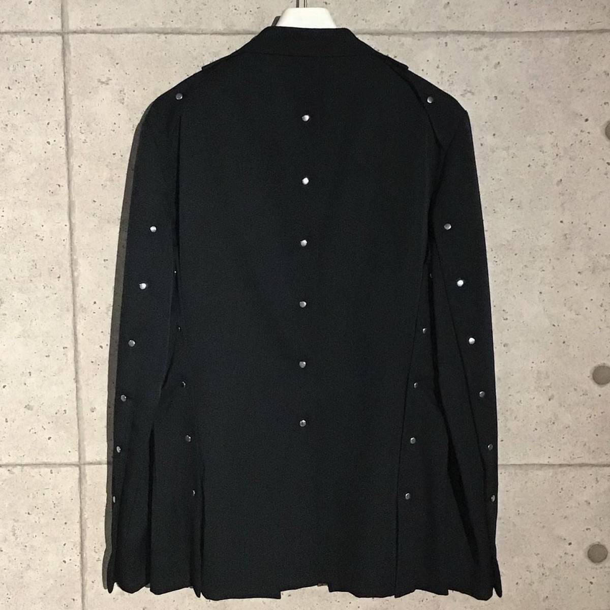 ONtheCORNER ITEM No.1169/COMMEdesGARCONS HOMMEPLUS コムデギャルソンオムプリュス 甲冑デザイン カシメジャケット 16aw size:M スタッズ_画像2