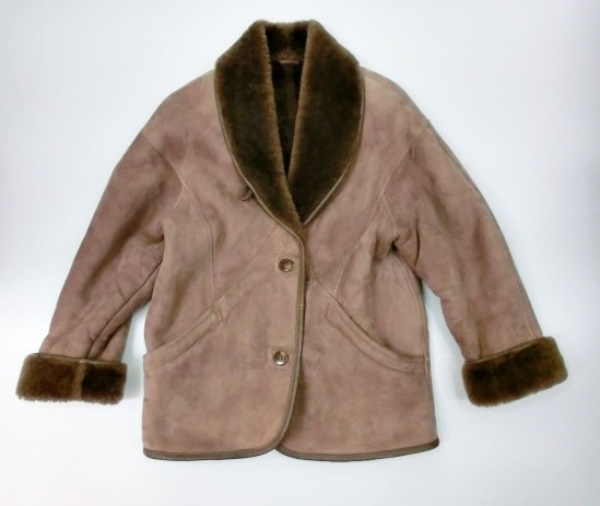 激安人気新品 あずき色 毛皮ジャケット - www.ehrenamt-pankow.berlin