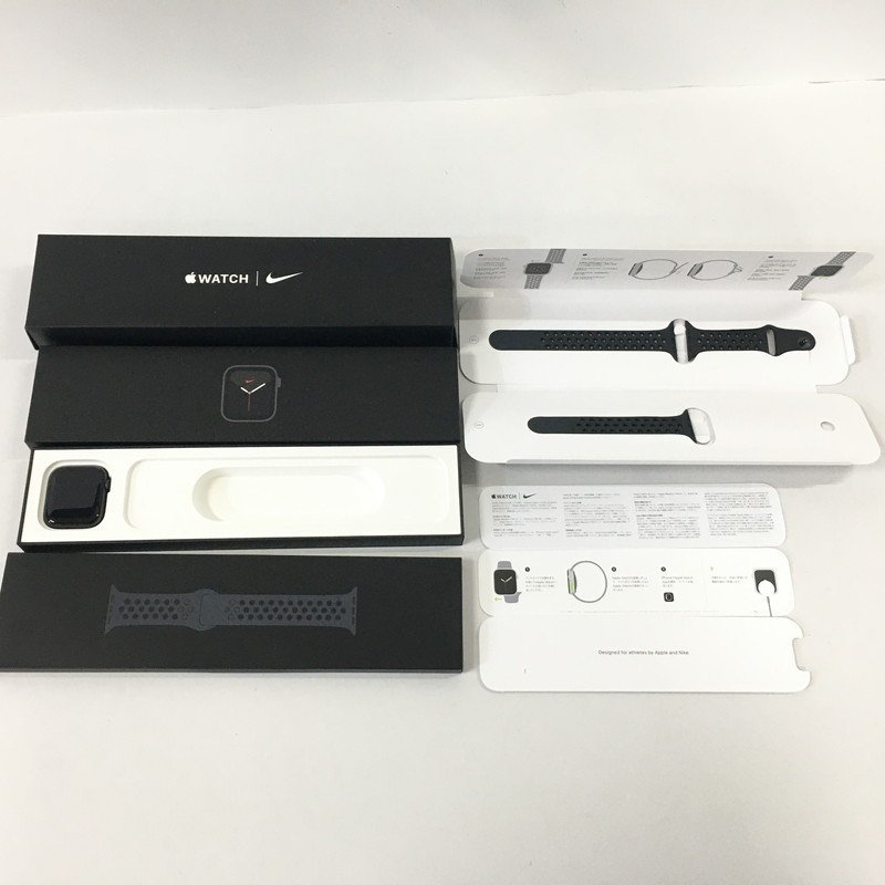 ヤフオク! - TEI Apple Watch Nike SE GPSモデル 44mm MYYK2J