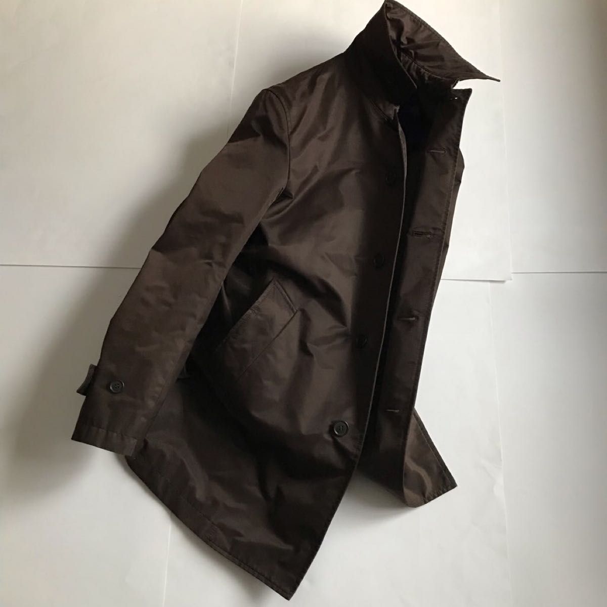 EZ by ZEGNA ステンカラーコート 光沢ナイロン系 ブラウン 艶 とろみ ライナー付き Ermenegildo Zegna