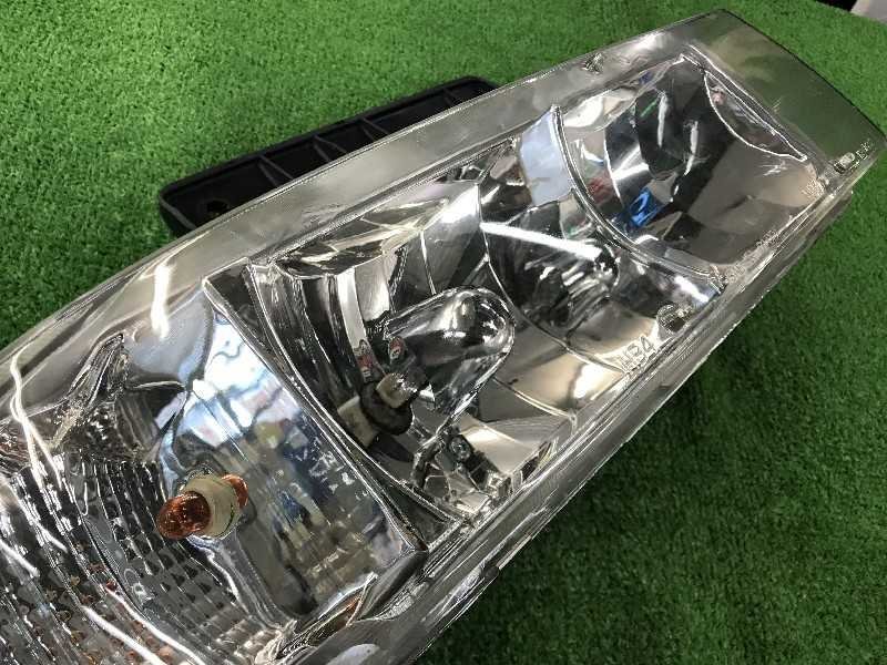  Junk Chevrolet Astro for after market headlight left right Ageo 