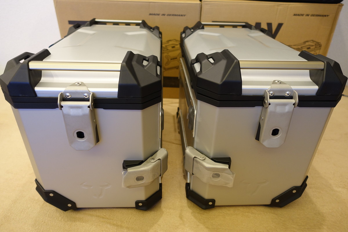 SW-MOTECH TRAX ADVENTURE 左右 37L(パニアケース)-