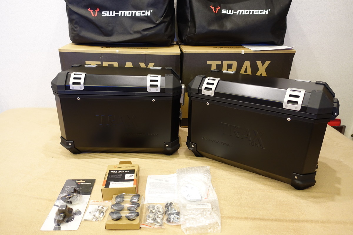 SW-MOTECH TRAX ION 37L左右アルミサイドパニアケース+キーシリンダー6個+盗難防止ロック+キー各2本+アダプタ 定価127,600円 4