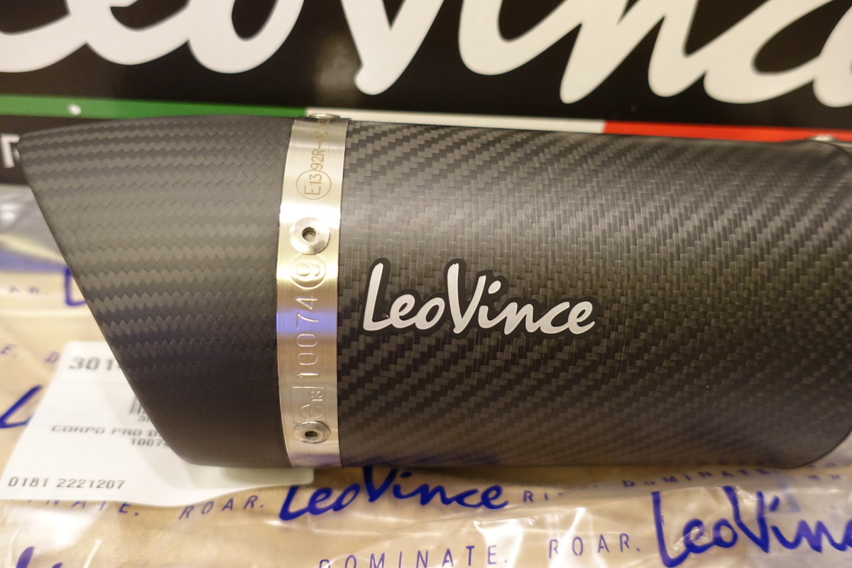 レオビンチ Z900 (17-19)(海外 35Kw/70Kw) LV PRO ECE-Approved カーボンスリップオンマフラー 定価104,280円 leo-14172E LeoVince 3 レオビンチ Z900 (17-19)(海外 35Kw/70Kw) LV PRO ECE-Approved カーボンスリップオンマフラー 定価104,280円 leo-14172E LeoVince 3