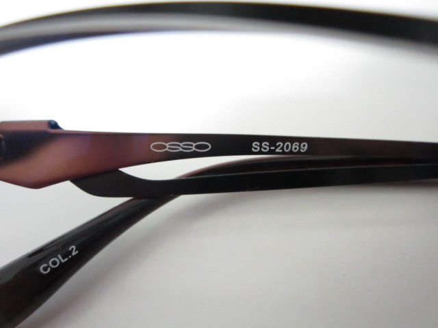 下◆ビンテージ　レトロ　OSSO　SS-2069　COL.2　渋い　オッソ　スクエア型　マットブラウンｘブラック系　眼鏡　程度良品_画像3