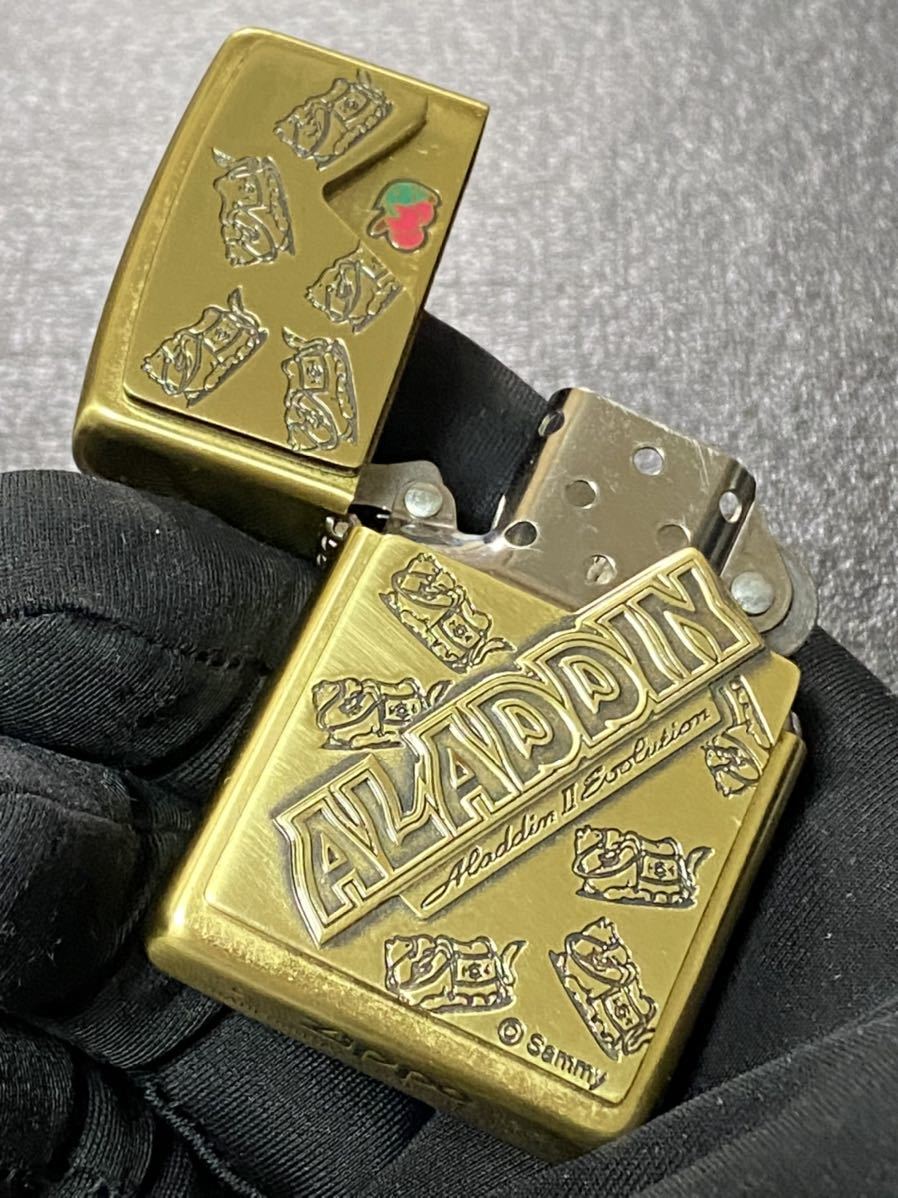 zippo ALADDIN GOLD TRICK 限定品 トリック 希少モデル 2005年製 アラジン ゴールド シリアルナンバー NO.0083 専用ケース 保証書付き