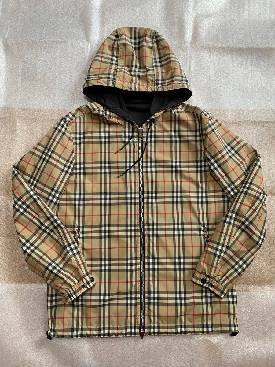 売り切り御免!】 リバーシブル BURBERRY フリース Sサイズ 黒×黄緑