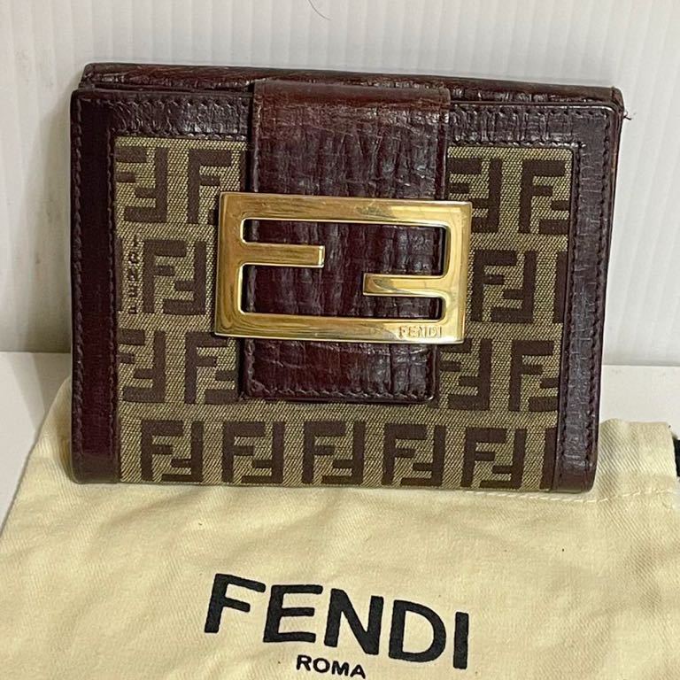 美品★ FENDI フェンディ ズッカ 柄 二つ折り財布 保管袋付属