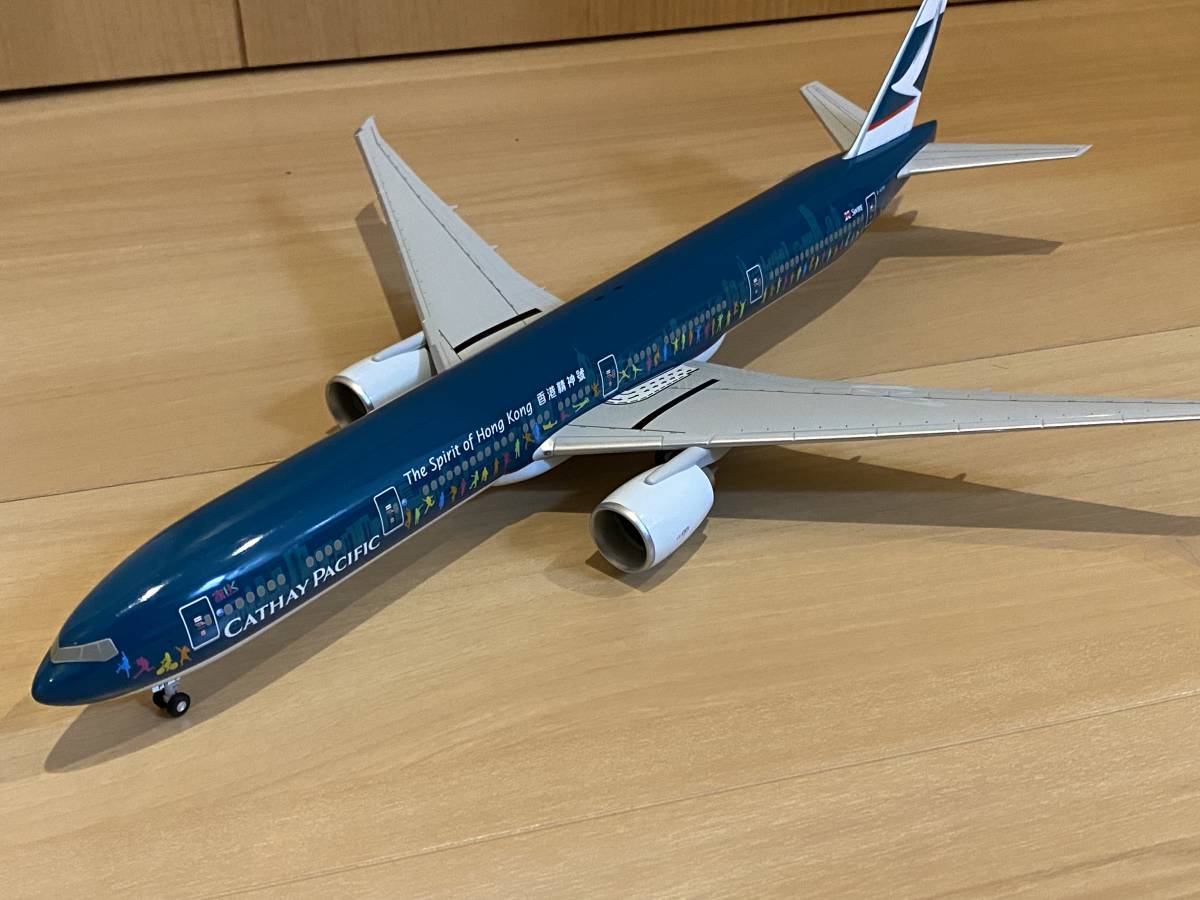キャセイパシフィック航空ボーイング777-367型旅客機模型 香港精神号特別塗装 飛行機 模型 1/200 ボーイング B777 キャセイパシフィック航空 香港