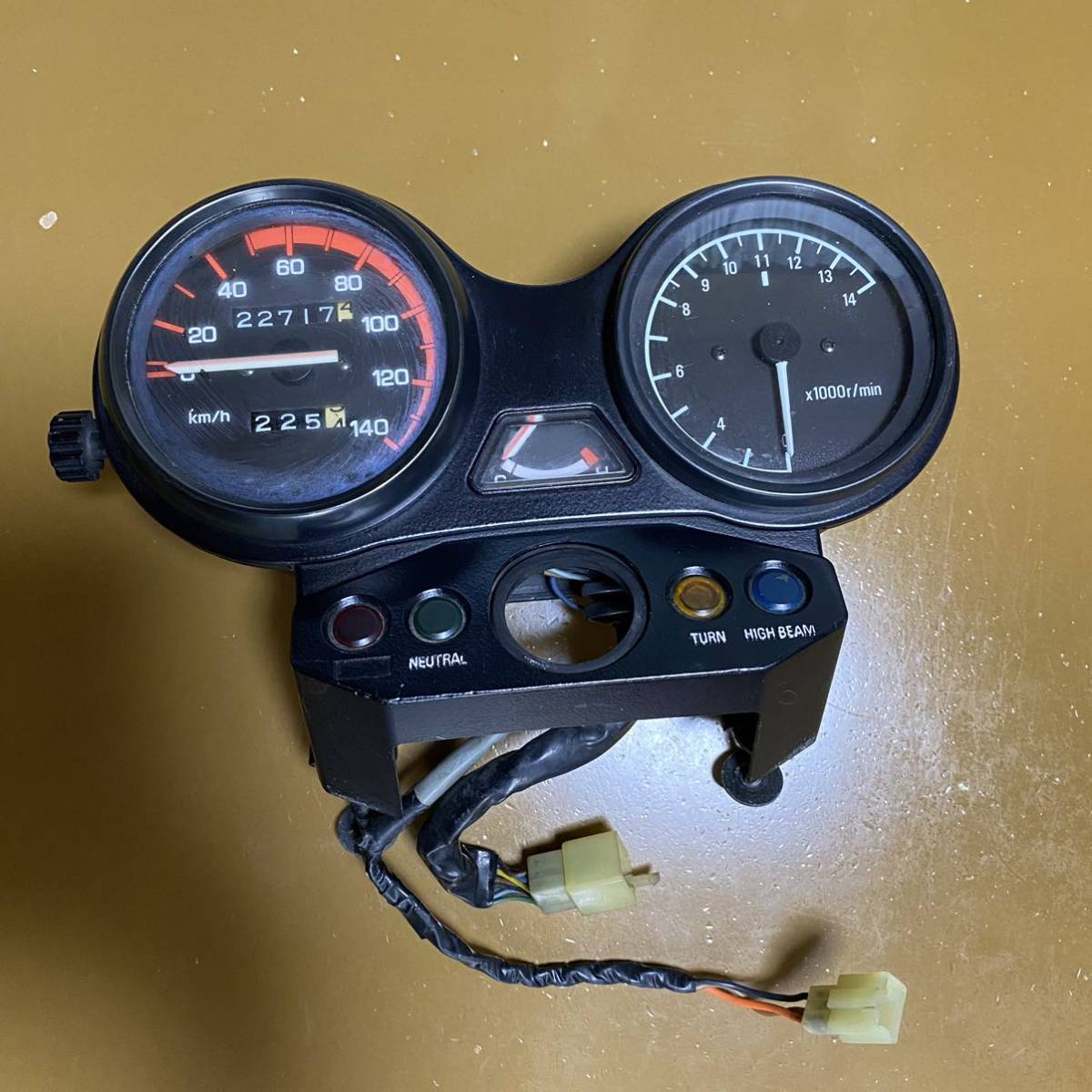 ヤマハ TZR125 メーターASSY TZ125タコメーター加工品(ヤマハ用)|売買