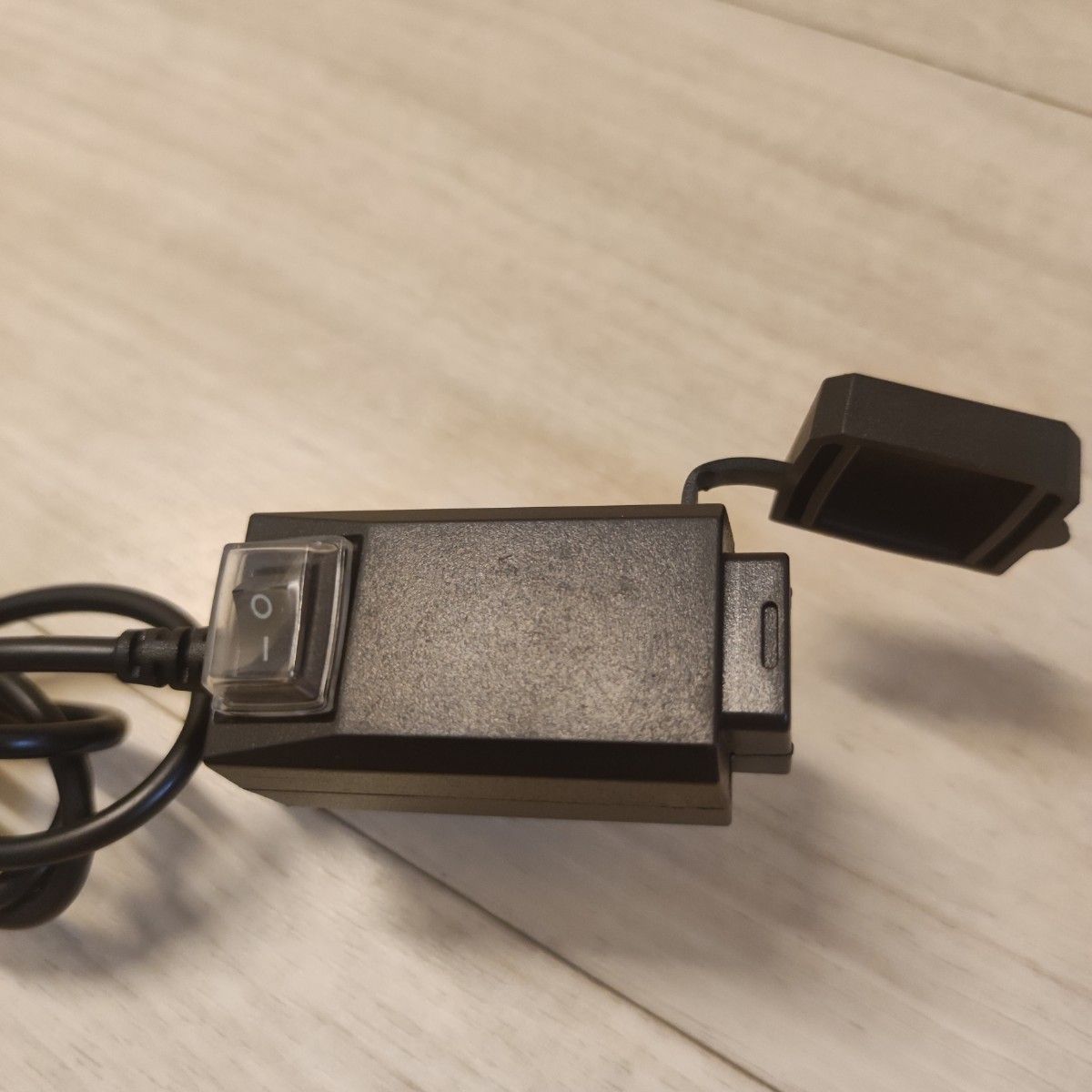 ヤマハ ブリヂストン 電動自転車用usb スマホ 充電器 電源 ヤマハ ブリヂストン 電動自転車用usb スマホ 充電器 電源