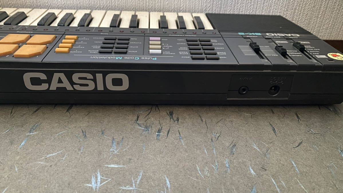ヤフオク! - CASIO カシオ SK-8 サンプリングキーボード+RO...