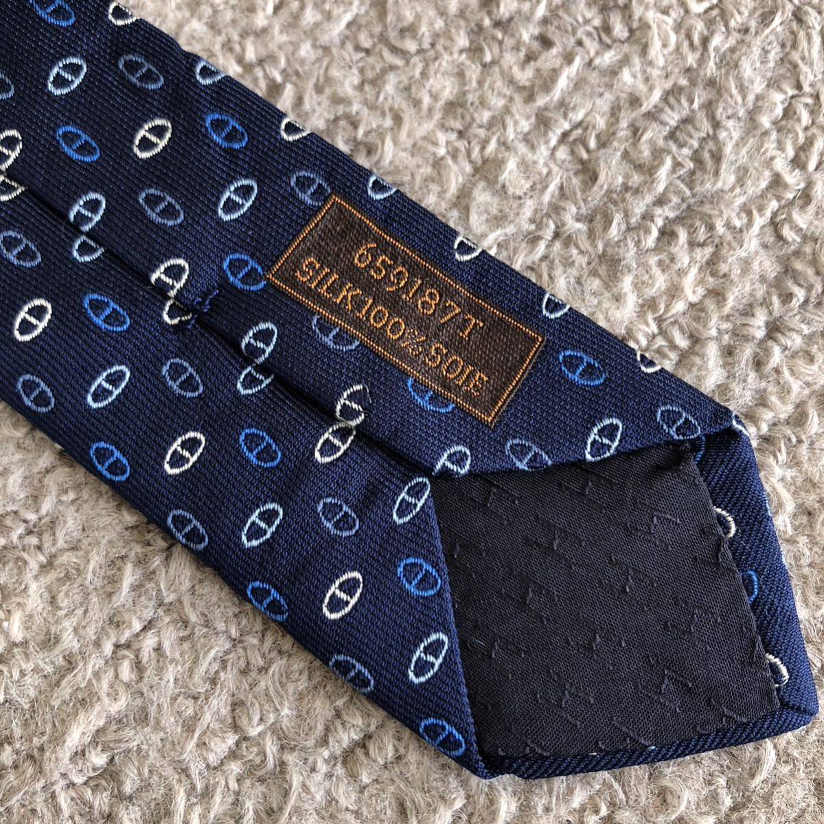 HERMES エルメス ネクタイ 659187T 07 シェーヌダンクル柄 HERMES エルメス ネクタイ 659187T 07 シェーヌダンクル柄