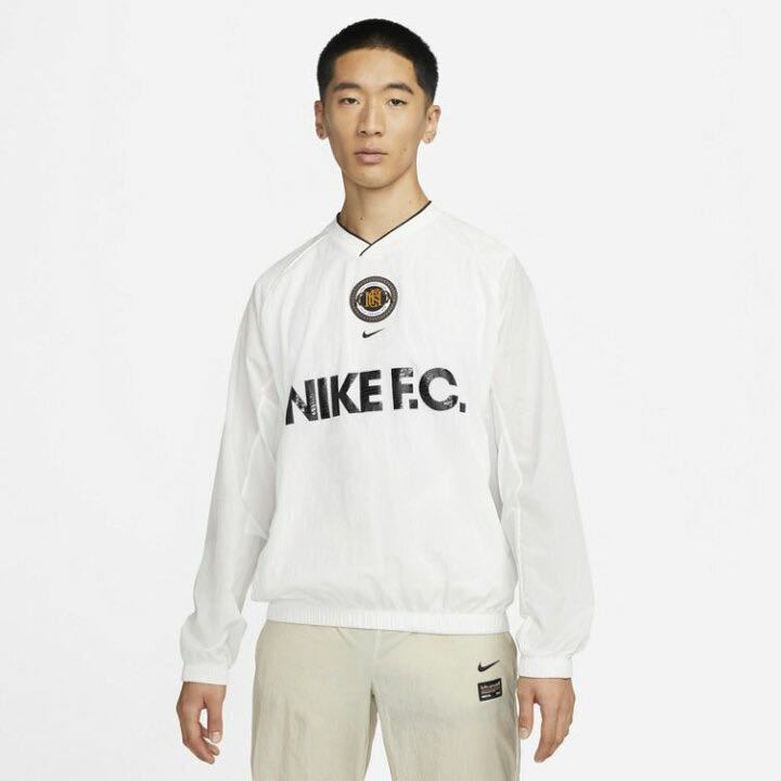 国際ブランド】 NIKE XLサイズ 定価9680円 新品 F.C. ピステトップ