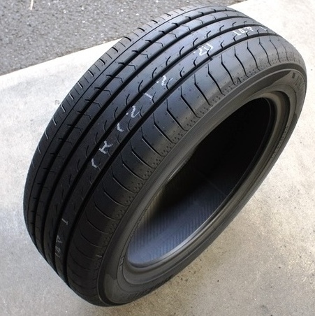 【出品=在庫OK!】 2023年製造# ヨコハマ ブルーアース BluEarth RV03 215/60R17 96H 新品2本SET ★ RV02の後継 ★ ミニバン専用♪_画像は汎用です。