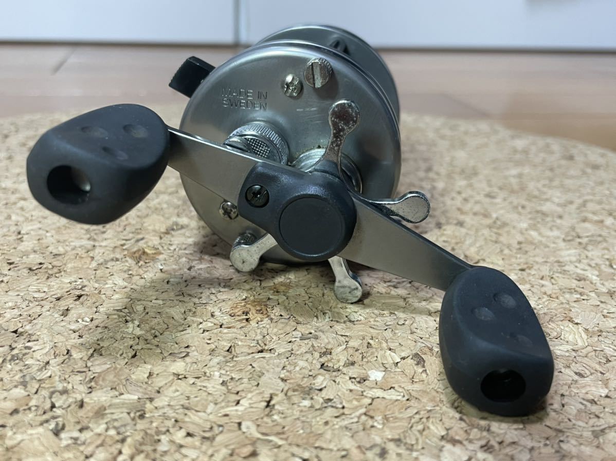 きたいと 袋付きアブガルシア ABU GARCIA アンバサダー3500CS ロケット