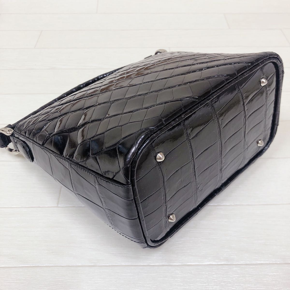 激安通販 美品 ワンショルダー WATA-ICHI シャイニングクロコダイル