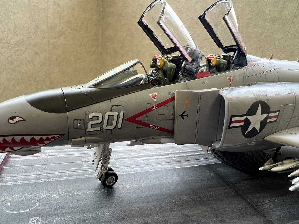  Tamiya 1/48 F-4B Phantom Ⅱ sun dauna-z[ illumination specification * has painted final product ] TAMIYA PHANTOMⅡ