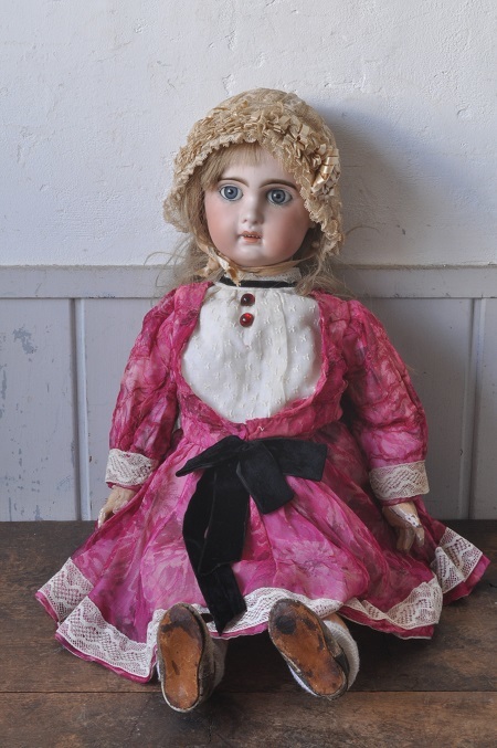 アンティークビスクドール 西洋人形 フランス人形 陶器 磁器 桐塑人形 スリーピングアイ