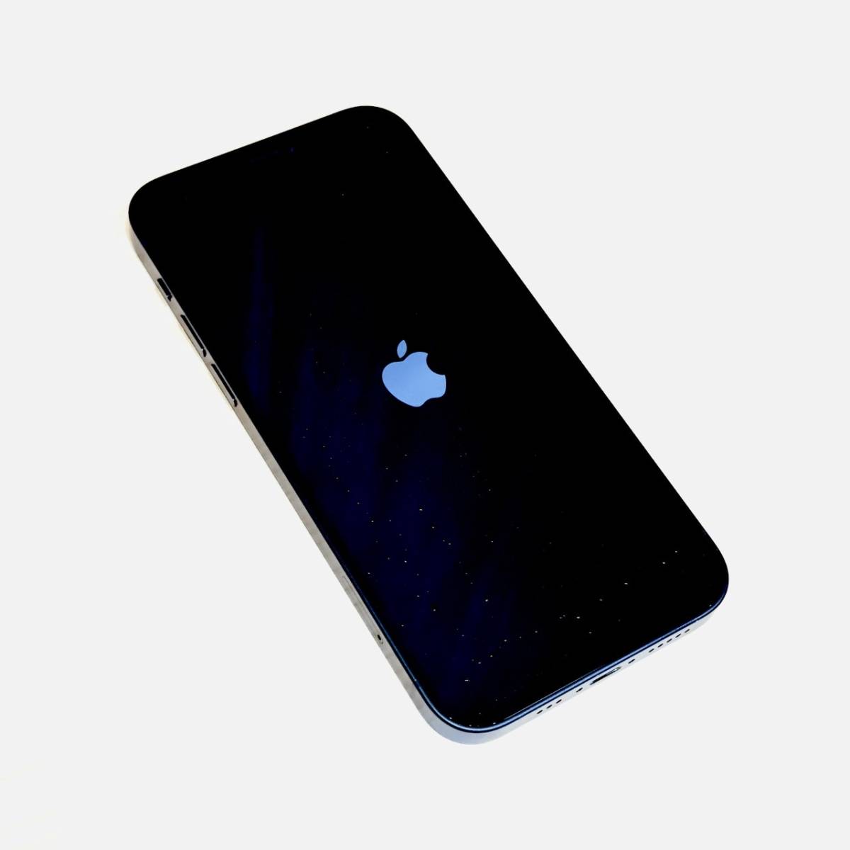 IPhone12 64GB SIMロックなし 判定〇 バッテリー最大容量84％ ブルー
