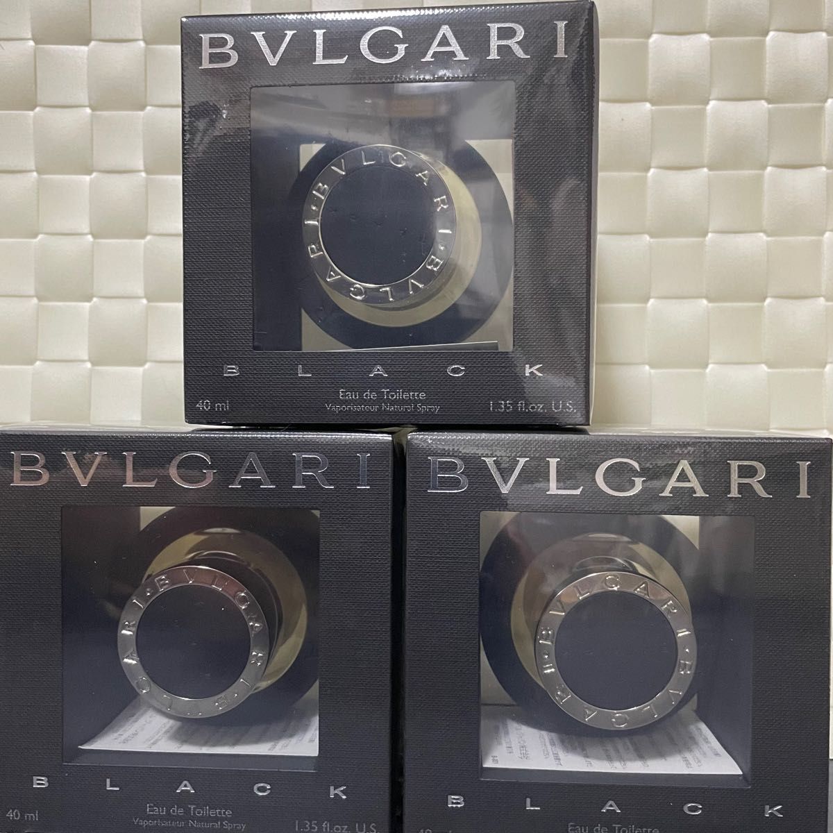 ブルガリ BVLGARI ブラック オードトワレ未使用 40ml 3個 香水 香水