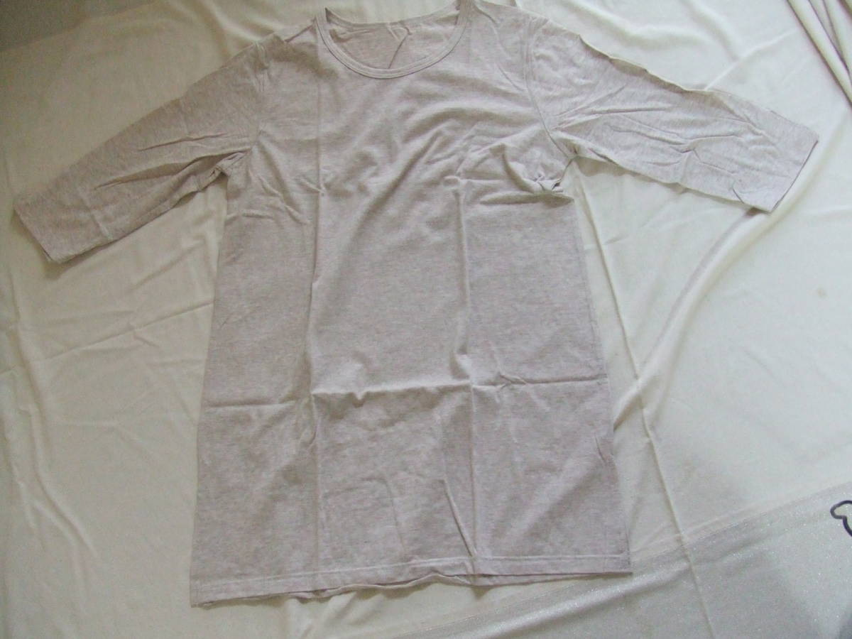 新品未使用●2枚セット●ロング丈 CECILE セシール 7分袖Tシャツ・Aラインタイプ(型崩れしにくい 綿100% SZTシャツ)_画像2