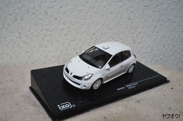 ixo Renault Clio R3 Rally Secs 1/43 миникар белый Lutecia 