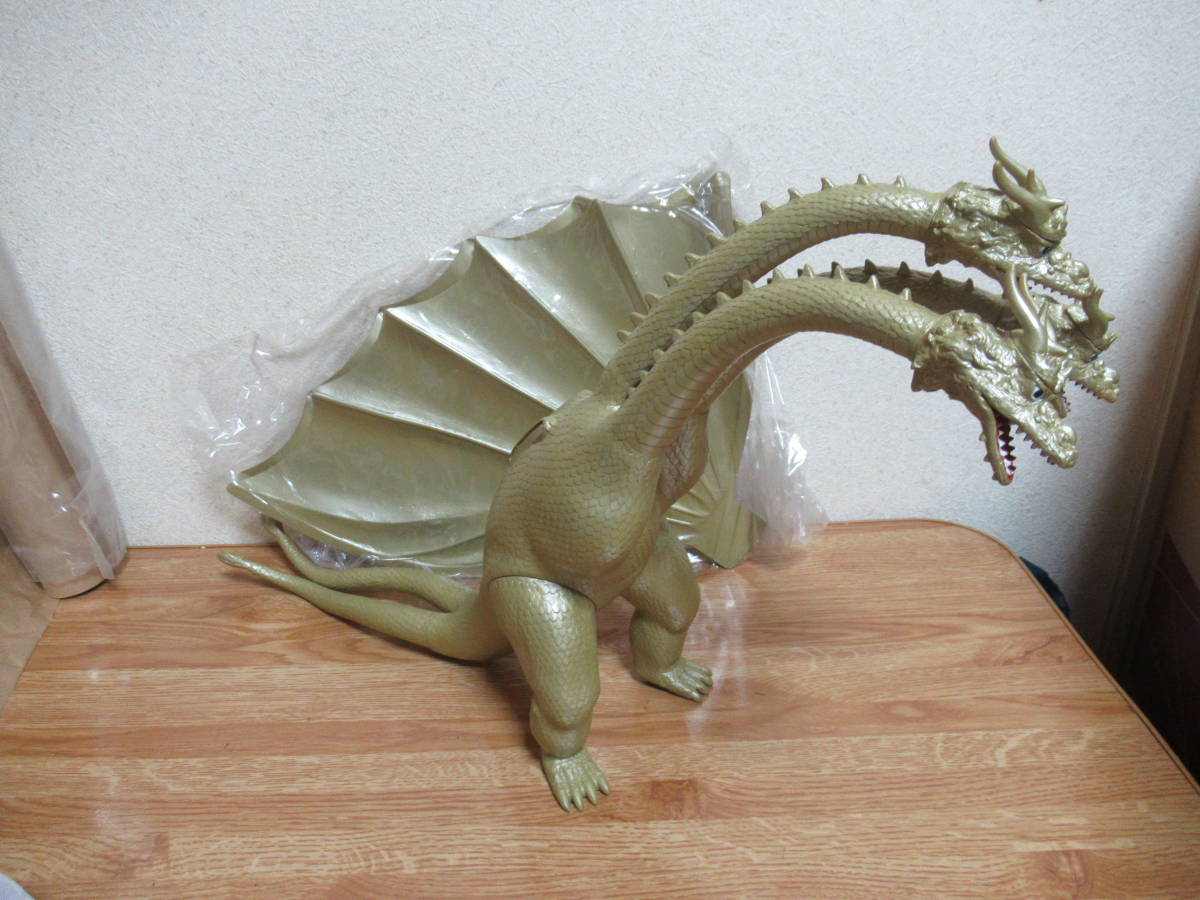 ヤフオク! - バンダイ 限定版 キングギドラ ソフビ フィギュア 怪獣
