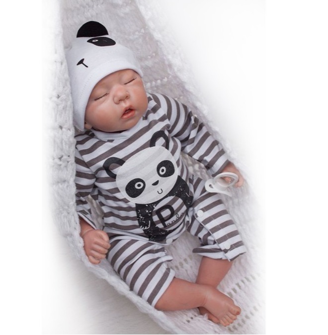リボーンドール リアルな新生児 熟睡中の男の子 高級 海外 赤ちゃん人形 ベビー人形 ベビードール 抱き人形 衣装付き 綿&シリコン50cm