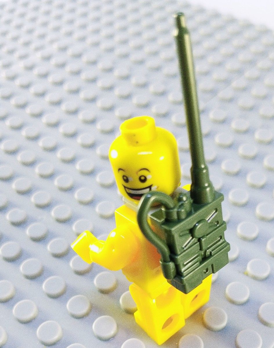 軍用無線機　緑　LEGO互換　レゴ武器　通信兵　インテリア　誕生日プレゼント　アーミーグリーン　特殊部隊　SWAT　春休み