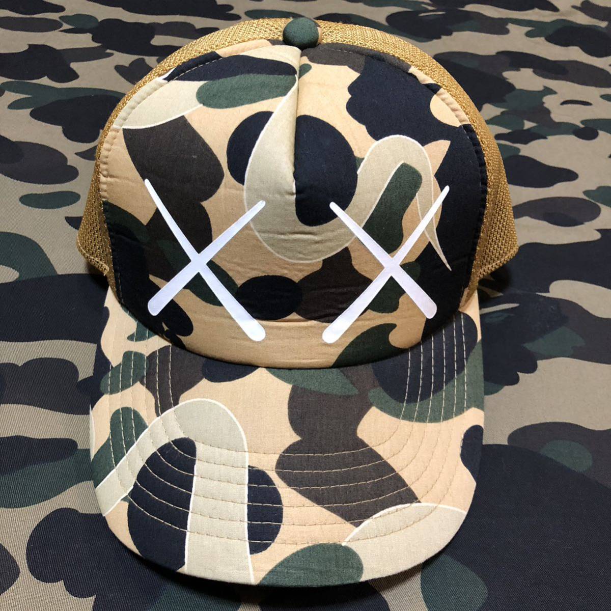 格安SALE kaws trucker hat cap BAPE エイプ メッシュキャップ A