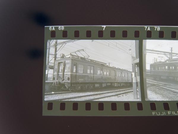 ■古い鉄道写真ネガ 6コマ■昭和38年8月4日■松坂線■230123■0005_画像2