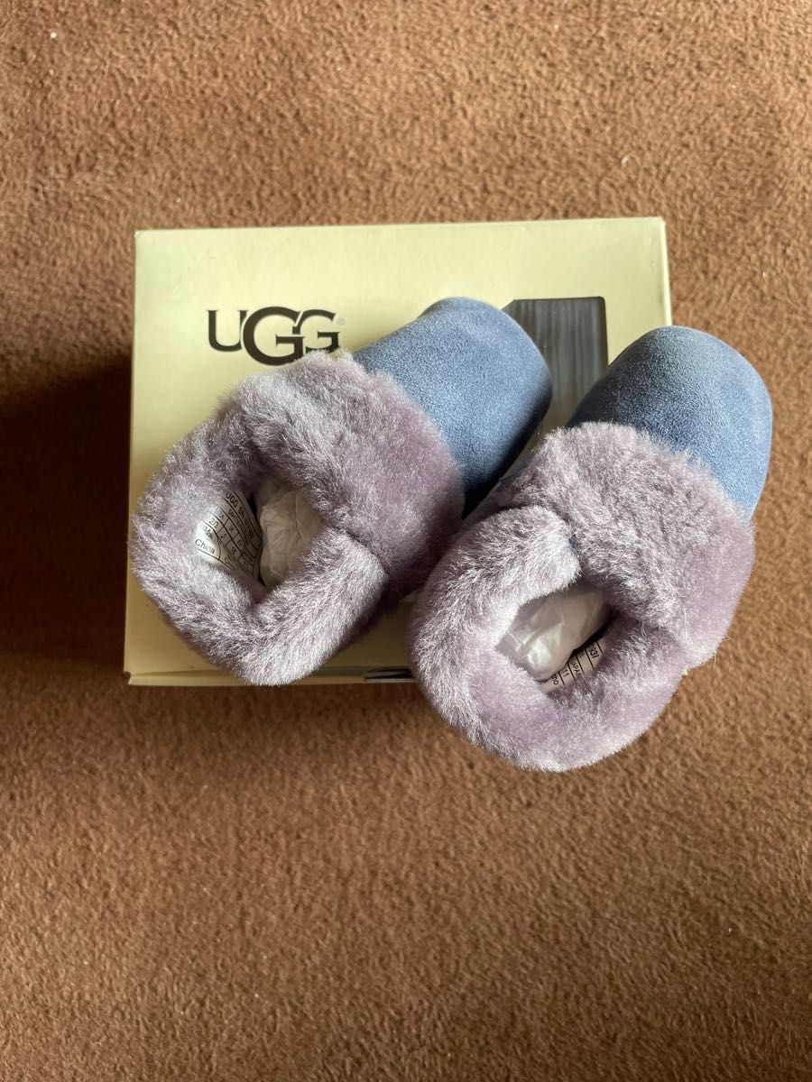 新品　UGG アグ　1017193 I SOLVI サイズS 11cm ベビー　シューズ　靴　ブーツ　カラー: NEW NAVY