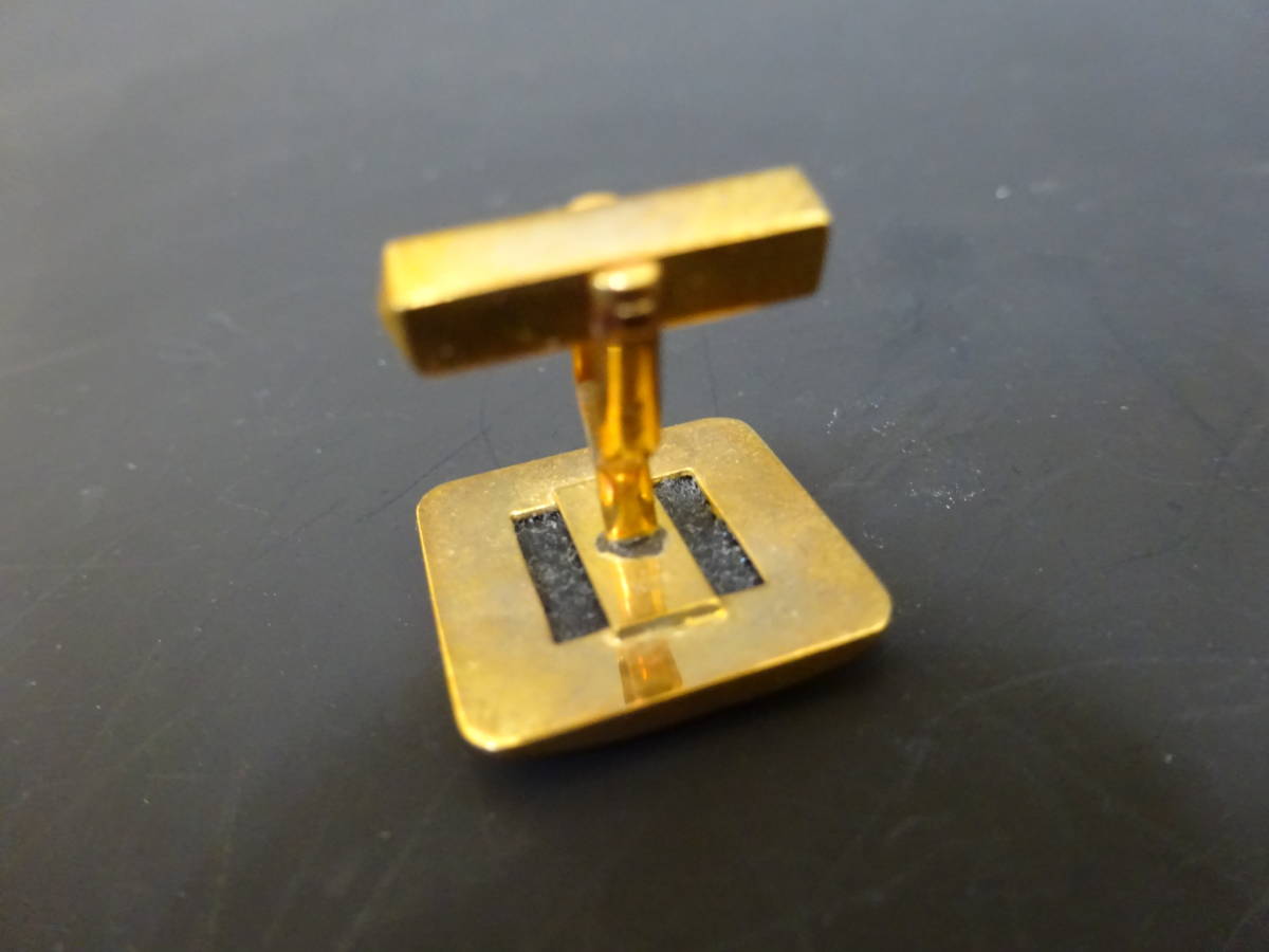 金製 K18刻印有 カフスボタン&タイピンセット 16.4g 金製 K18刻印有 カフスボタン&タイピンセット 16.4g
