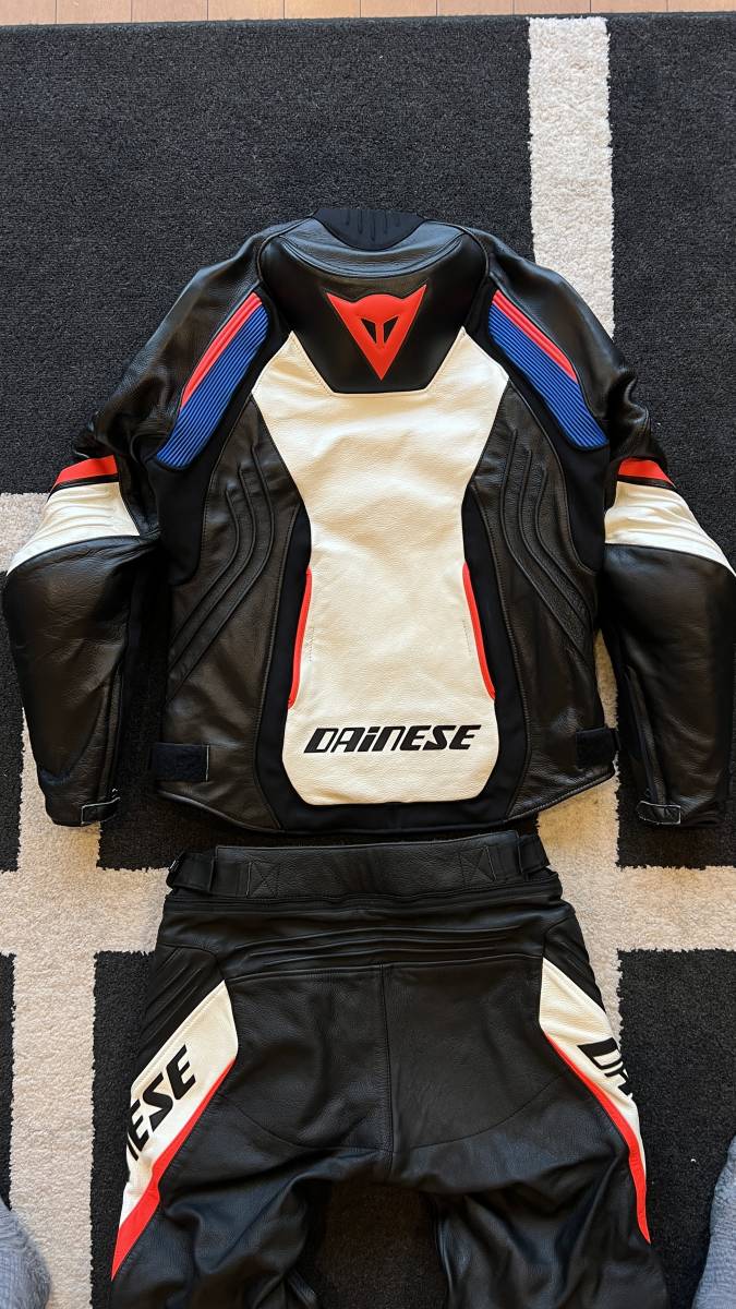 超美品DAINESE Super Speed D1 レザージャケット パンツ52-