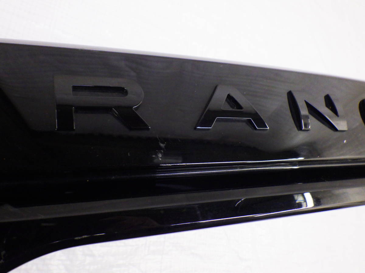 2002年春 RANGE ROVER リアガーニッシュ!リアゲート フィニッシャー