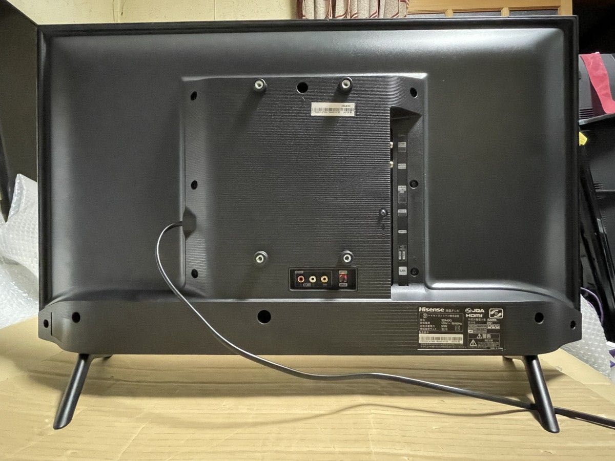 ハイセンス 2022年製 ネット対応 32v型 32A40G 稼働僅少 液晶テレビ 画面キズあり