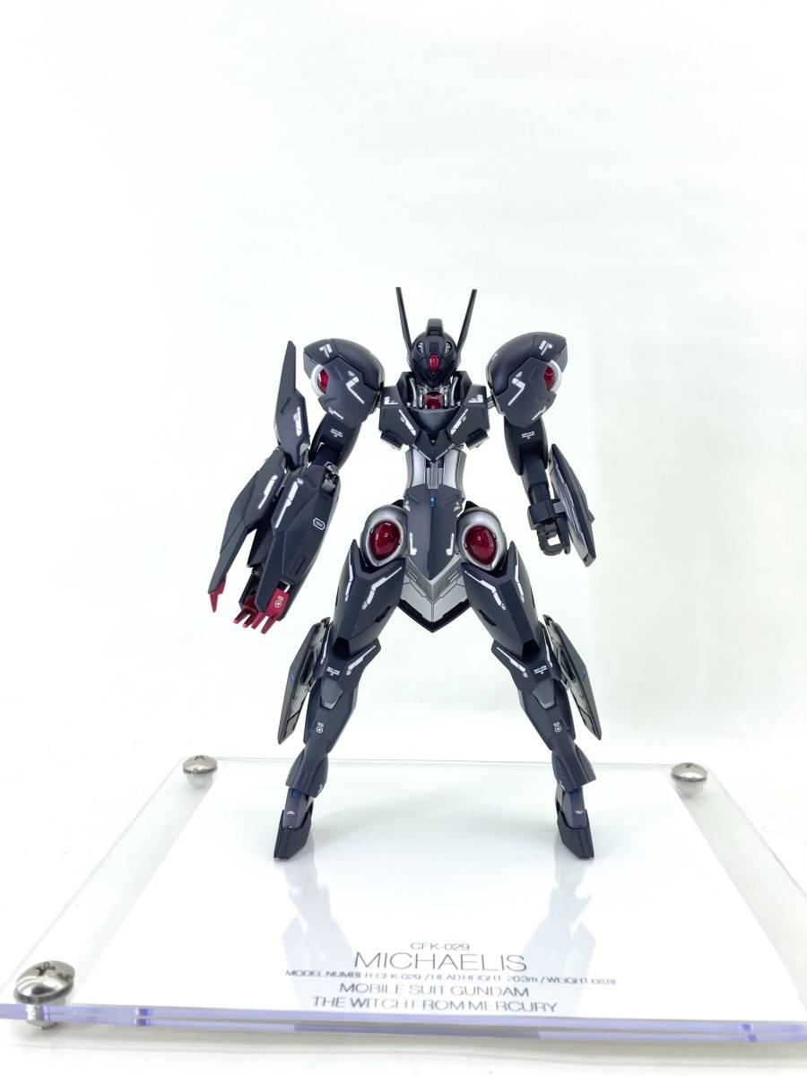 SALE/86%OFF】 全塗装完成品 HG 1 144 ミカエリス 専用ウェポン台座付