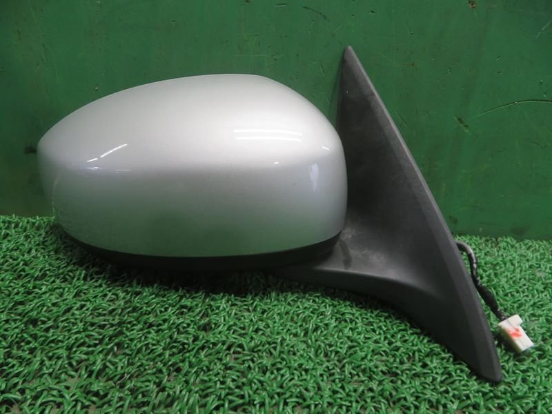 [psi] Nissan KG11 Bluebird Sylphy right door mirror electric storage type K23 silver H24 year 