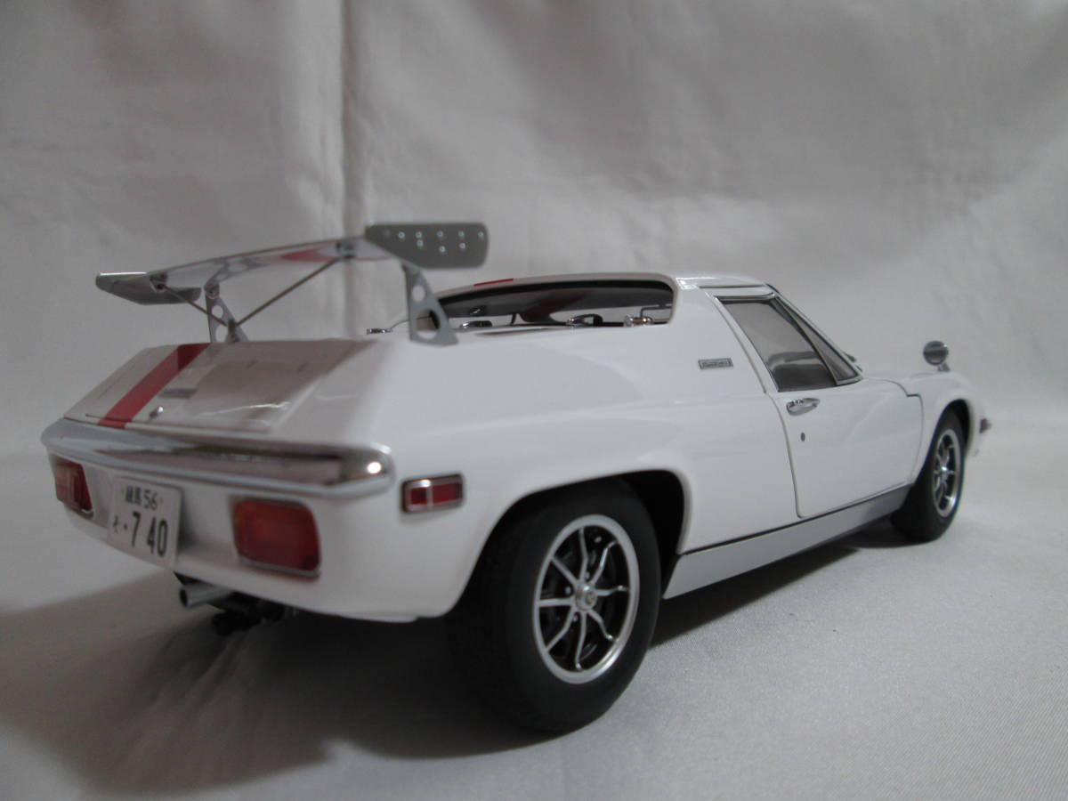 オートアート 1 18 前輪操舵可 ドア 風吹裕矢 サーキットの狼 ロータス