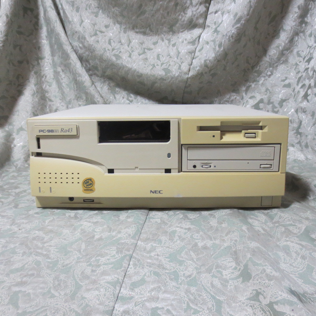 【ラッピング無料】 ◆ジャンク品 注意◆NEC PC-9821 Ra43◆2 デスクトップ 【ラッピング無料】 ◆ジャンク品 注意◆NEC PC-9821 Ra43◆2 デスクトップ