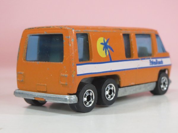 62994■マテルミニカ　73　キャンピングバス　GMC MOTOR HOME　香港製_画像3